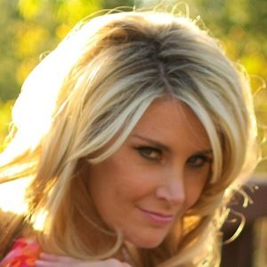 Meet your Posher, Charlene